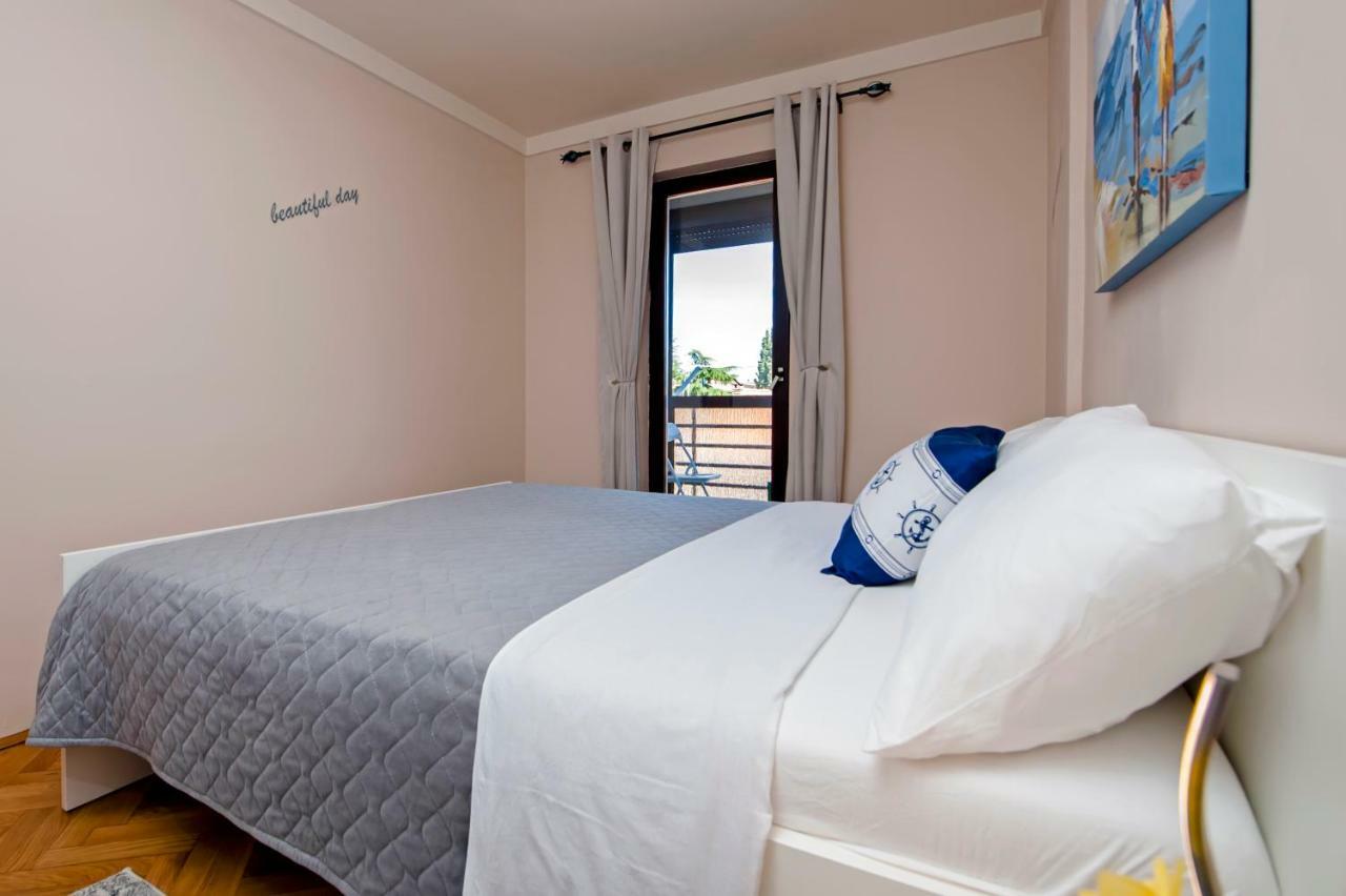 Апартаменты Apartman Bellana Ровинь Экстерьер фото