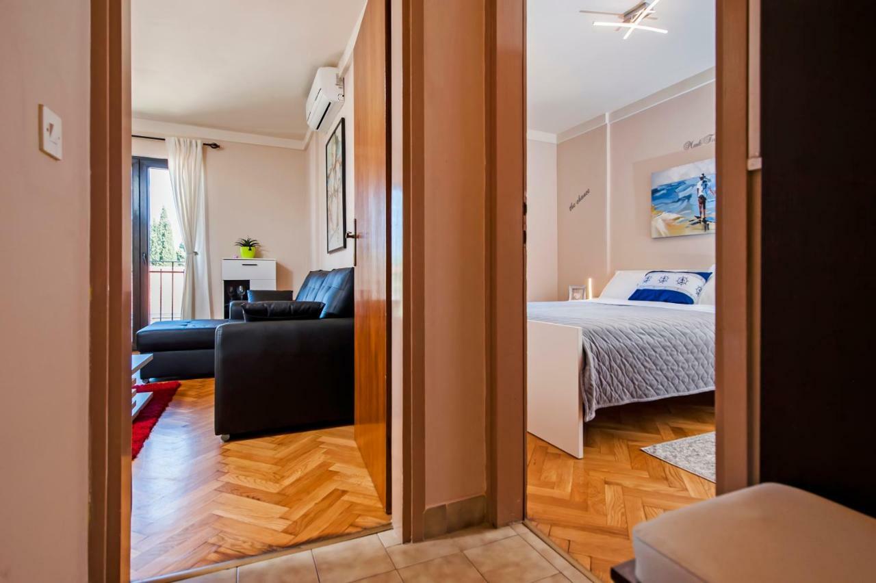 Апартаменты Apartman Bellana Ровинь Экстерьер фото