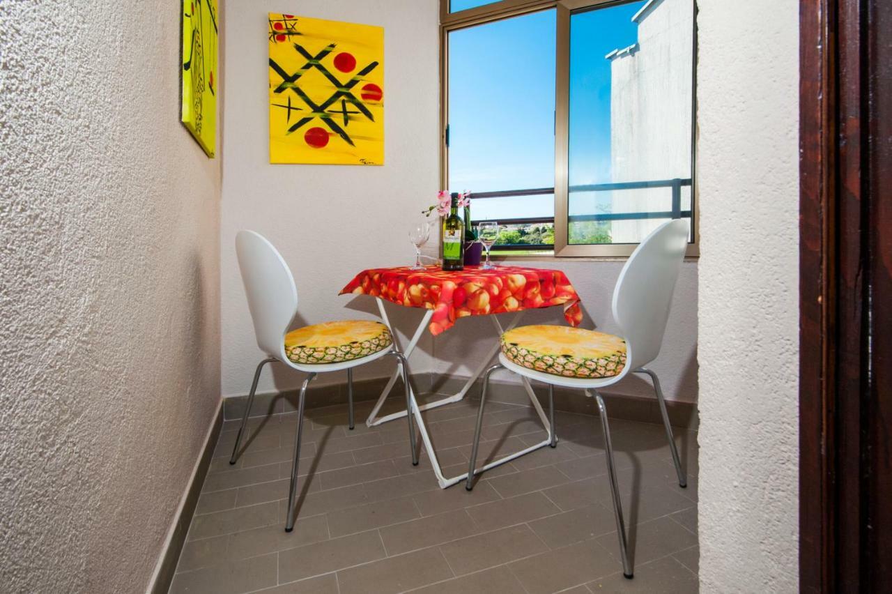 Апартаменты Apartman Bellana Ровинь Экстерьер фото