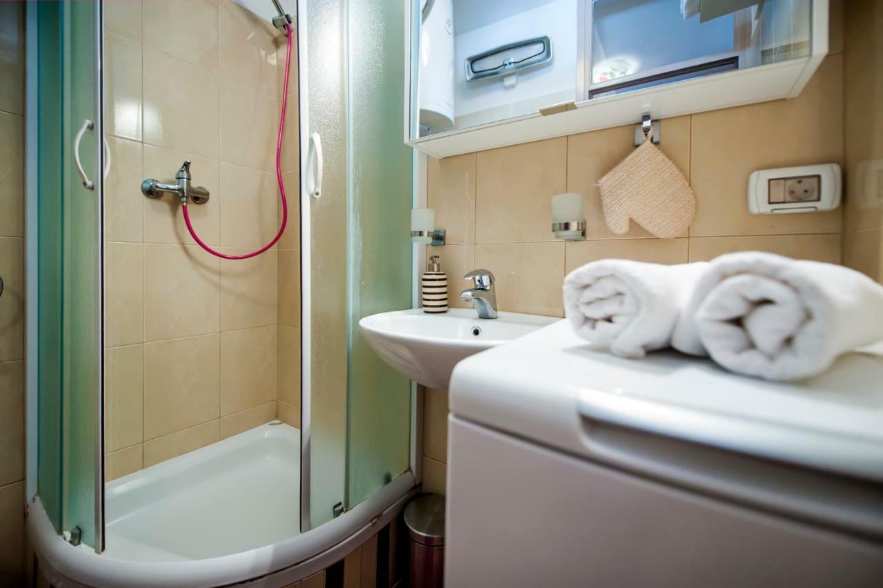 Апартаменты Apartman Bellana Ровинь Экстерьер фото